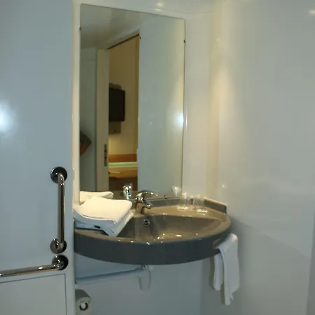 Ibis Budget - A61 Hotel 2*