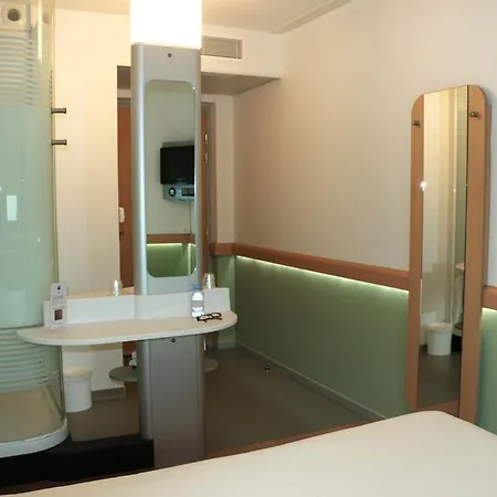 Ibis Budget - A61 Hotel 2*