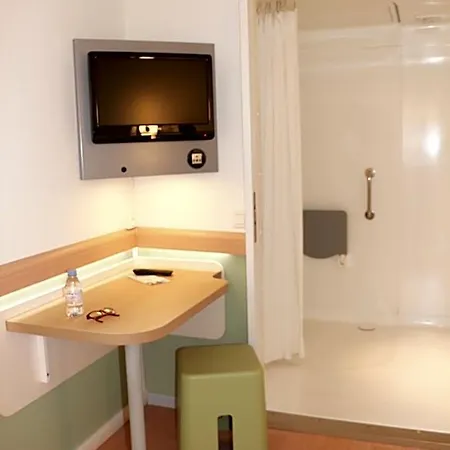 Ibis Budget - A61 Hotell