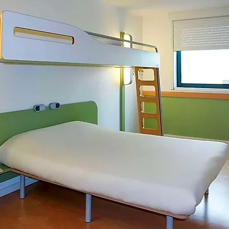 Hotel Ibis Budget - A61 2*