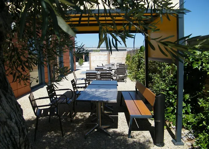 Hotel Ibis Budget - A61 2*